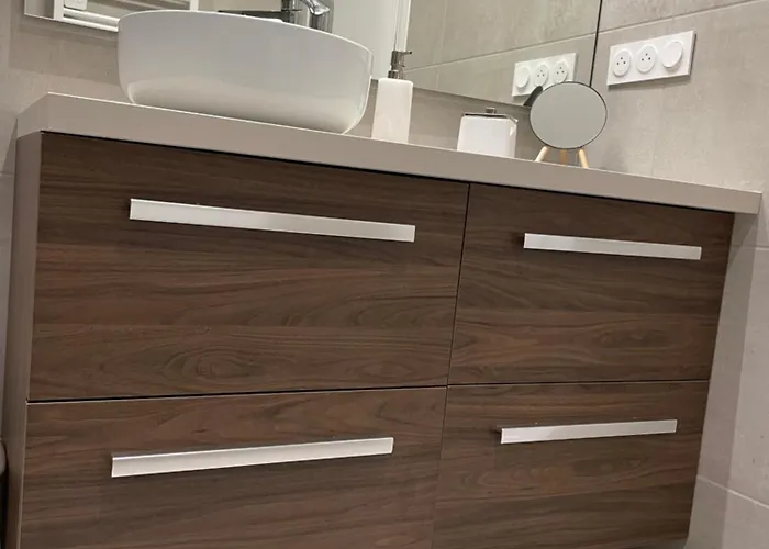 A 1 Min De La * ניס