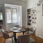 A 1 Min De La * Niza